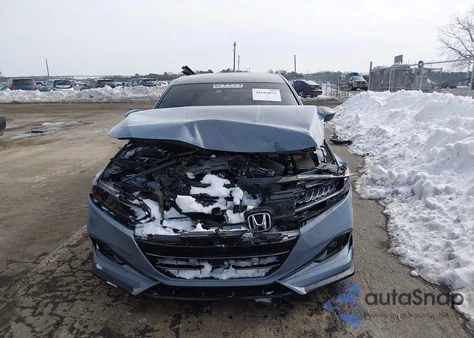2022 Honda Accord Sport z USA, uszkodzony, nr VIN 1HGCV1F35NA117792